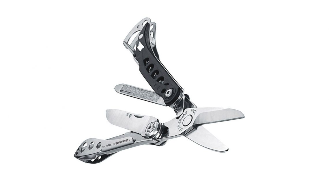 Best Camping Knife for Trekking Leatherman CS MultiTool